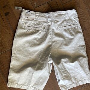 Old Navy Cream Flat Front Shorts Lightweight NWT